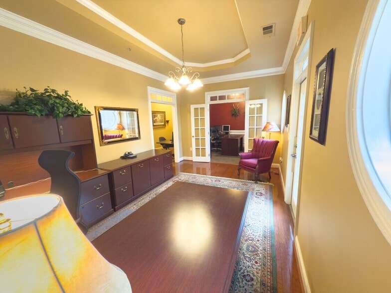 More Photos Of 4485 Tench Rd, Suwanee Loft Creative Space For Lease