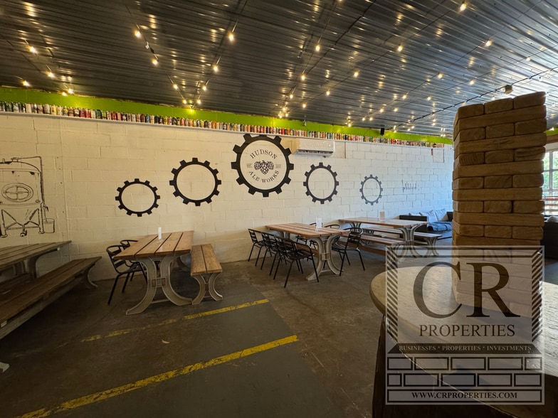 More Photos Of 17 Milton Ave, Highland Warehouse For Sale