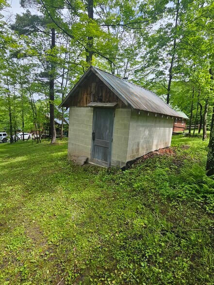 More Photos Of 853 Fairview Rd, Howard Apartments For Sale