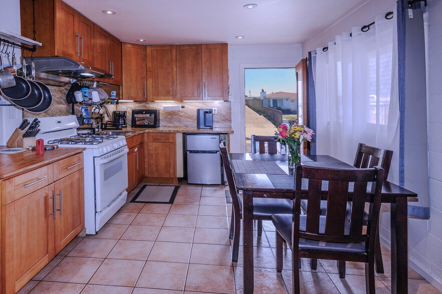 More Photos Of 47 Carmel Ave, Pacifica Multifamily For Sale