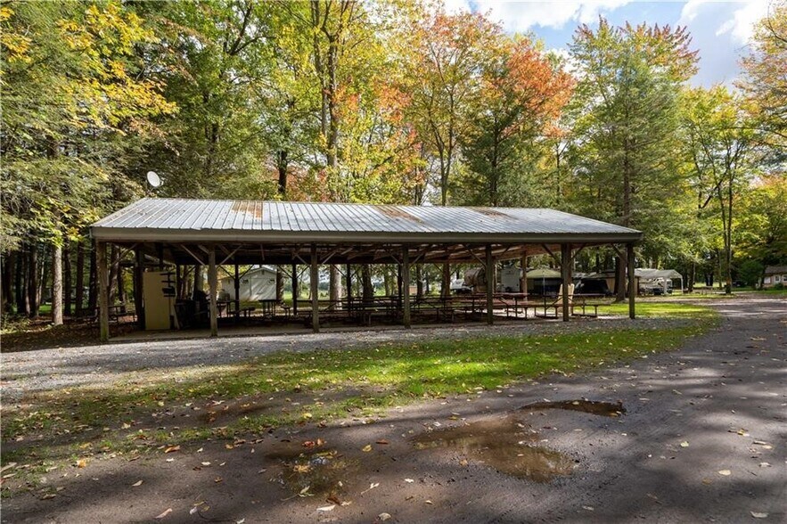 More Photos Of 9645 Catchpole Rd, North Rose Trailer Camper Park For Sale