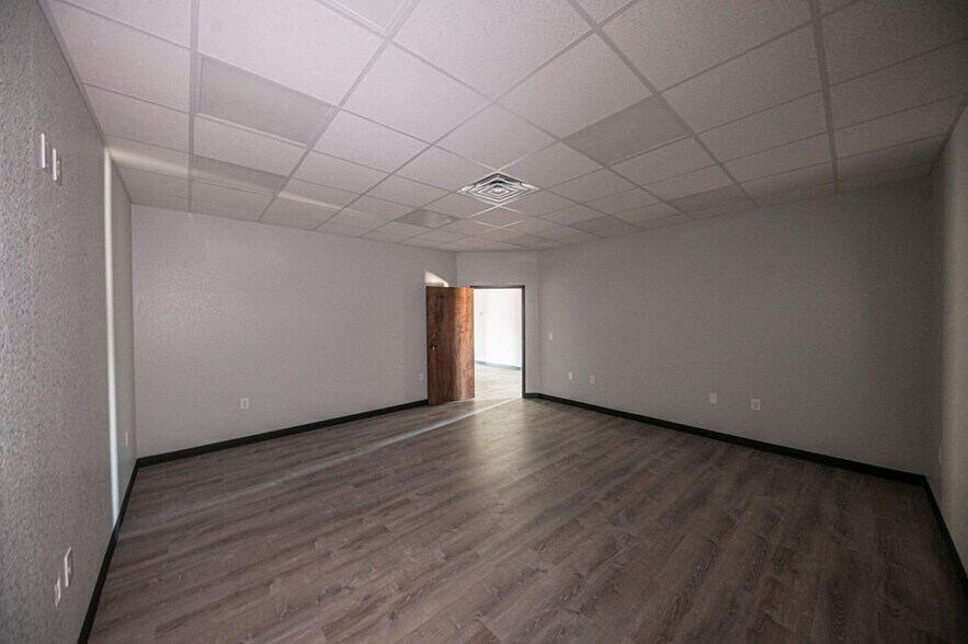 More Photos Of 14661 W I-20, Odessa Warehouse For Lease