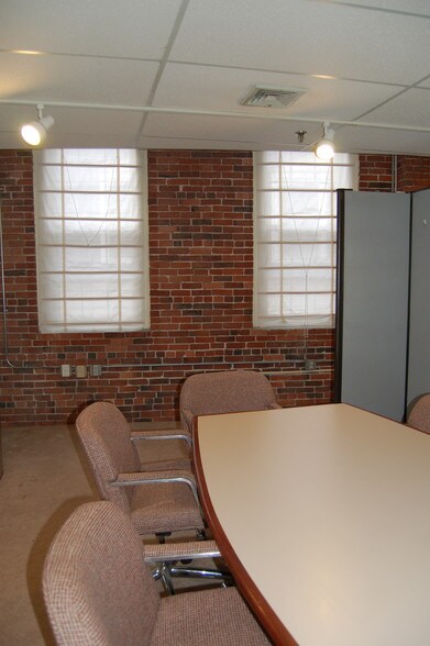 More Photos Of 53-63 Wingate St, Haverhill Office For Lease