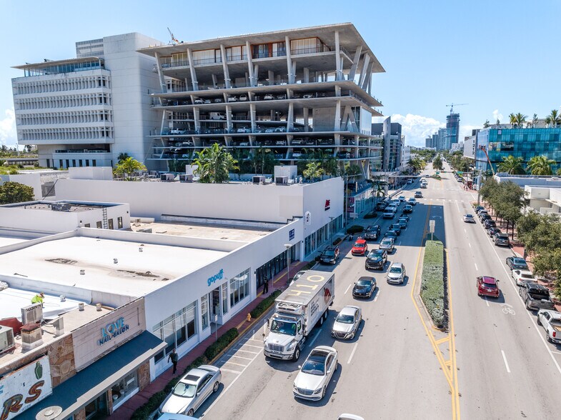 More Photos Of 1671-1673 Alton Rd, Miami Beach Storefront For Lease