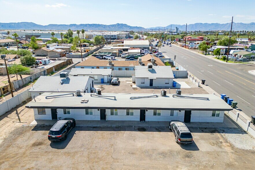 More Photos Of 927 S 35th Ave, Phoenix Apartments For Sale