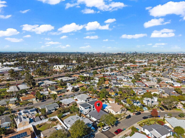 More Photos Of 4286 Samoset Ave, San Diego Multifamily For Sale