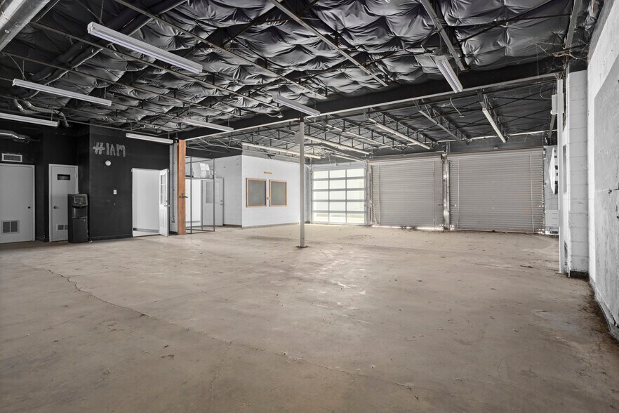 More Photos Of 1717 White Settlement Rd, Fort Worth Unknown For Sale