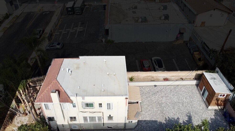 More Photos Of 316 S Coronado St, Los Angeles Apartments For Sale