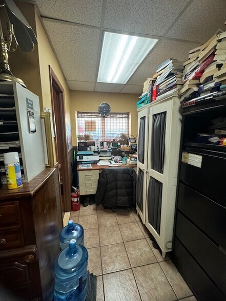 More Photos Of 147 New Dorp Plz N, Staten Island Specialty For Sale