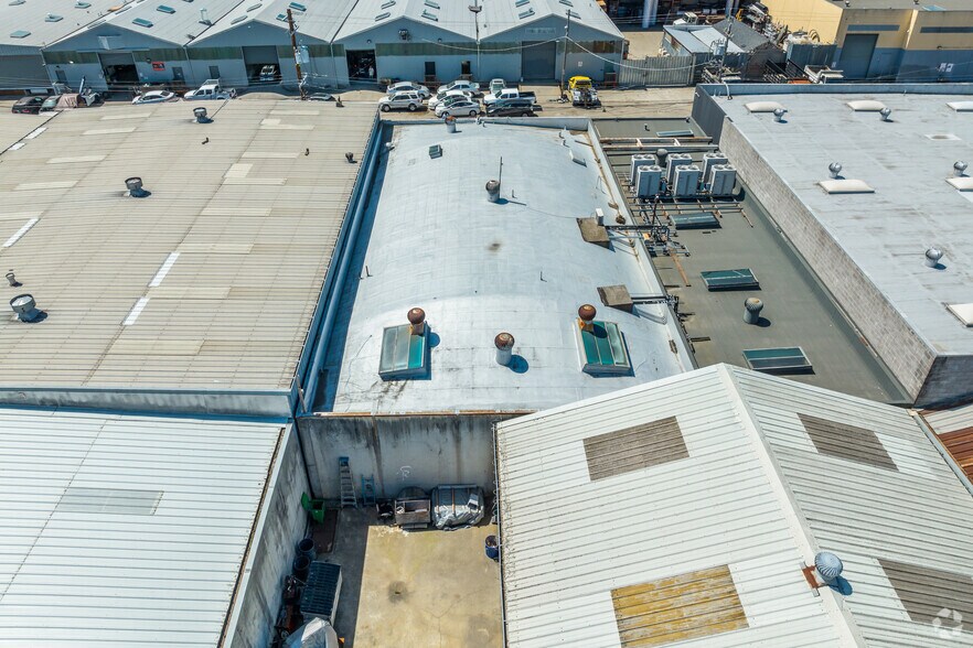 More Photos Of 1450 Wallace Ave, San Francisco Warehouse For Sale