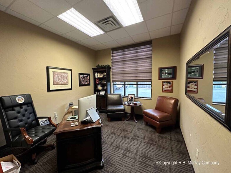 More Photos Of 3250 S Delaware Ave, Springfield Medical For Sale