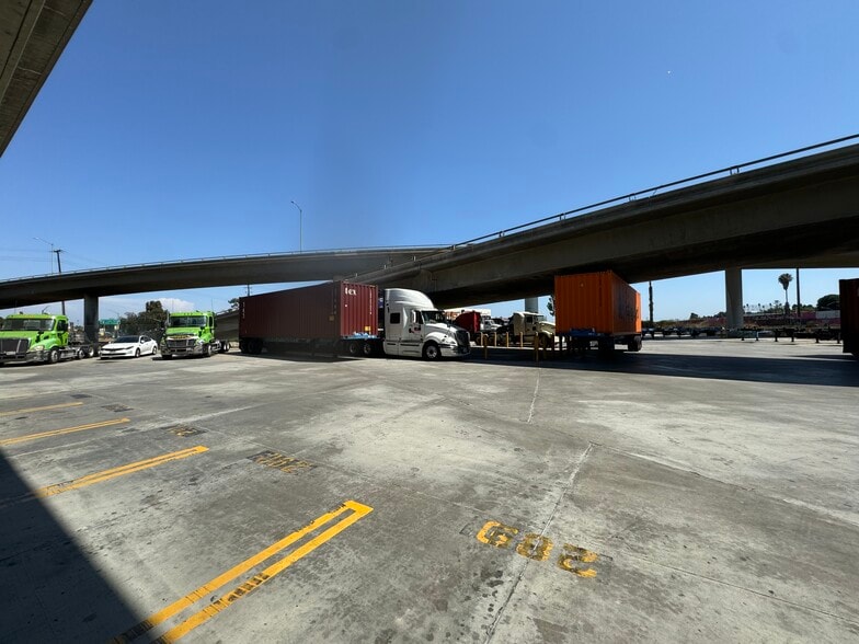 More Photos Of 2201 S Santa Fe Ave, Compton Land For Lease