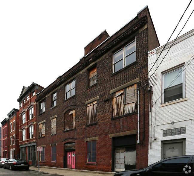 Primary Photo Of 1318 Clay St, Cincinnati Warehouse For Lease