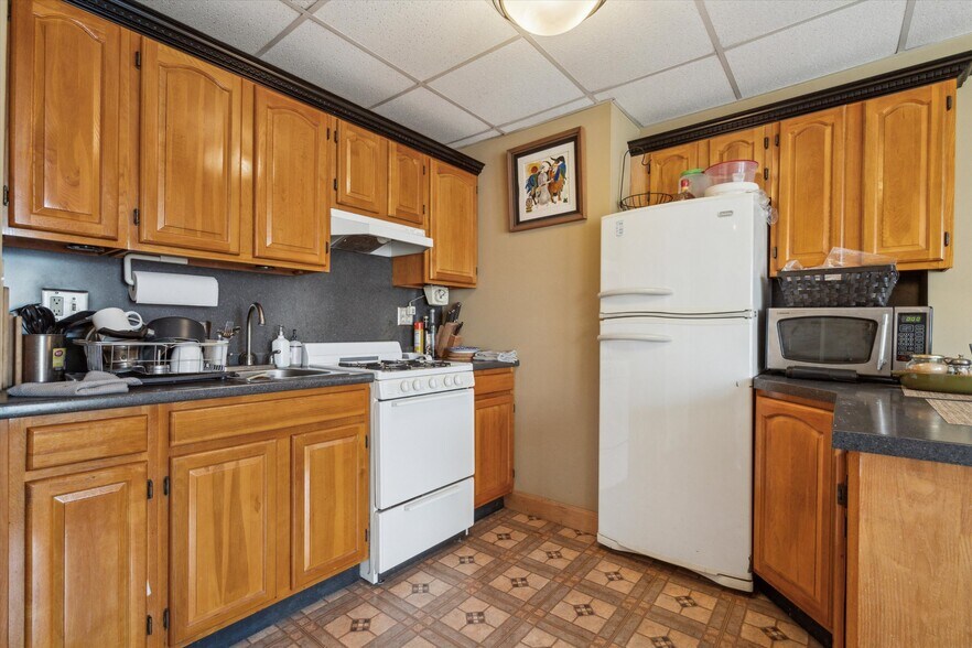 More Photos Of 419 Pierce St, Philadelphia Police Fire Station For Sale