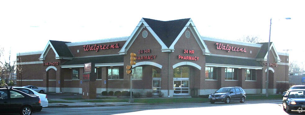 More Photos Of 4580 Monroe St, Toledo Drugstore For Sale