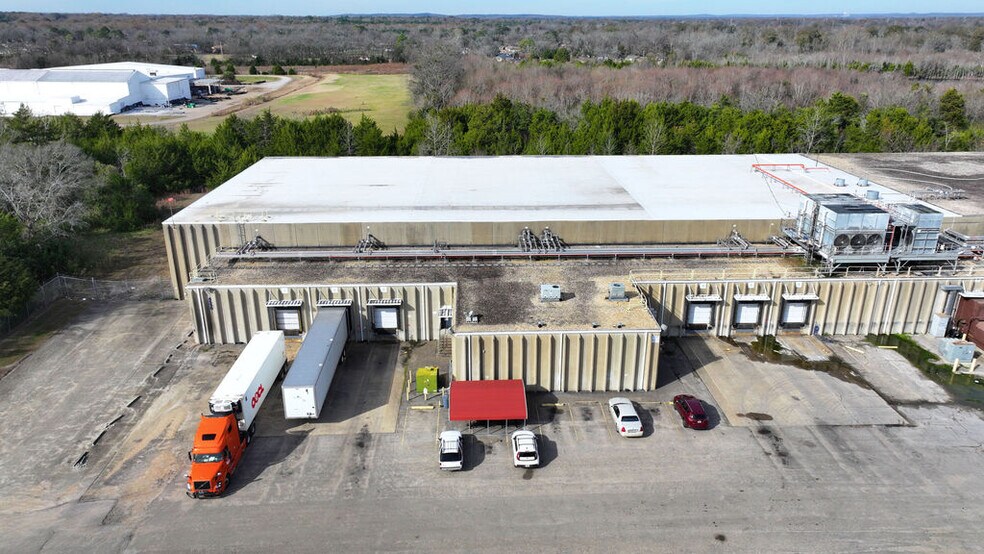 More Photos Of 4550 Newcomb Ave, Montgomery Refrigeration Cold Storage For Lease