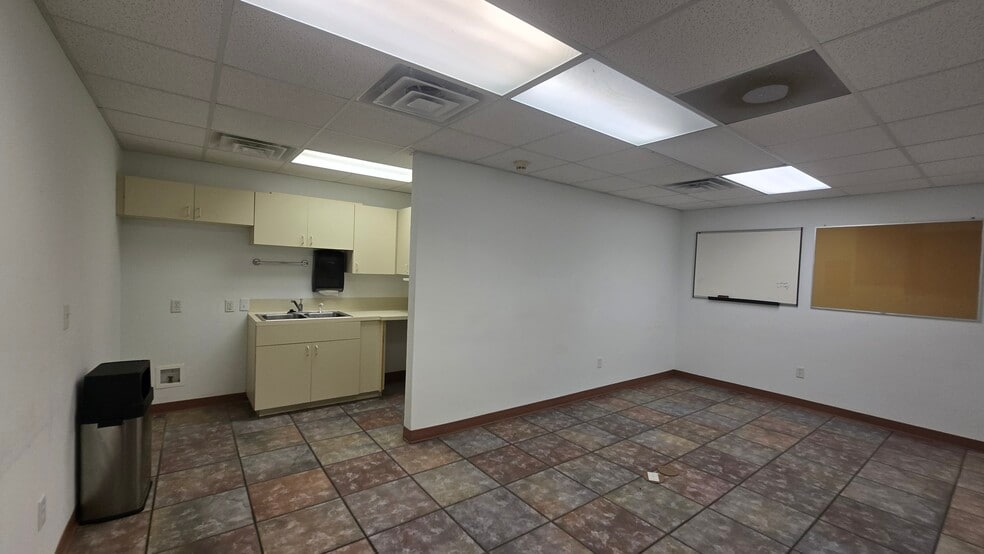 More Photos Of 3180 Central Mall Dr, Port Arthur Medical For Sale