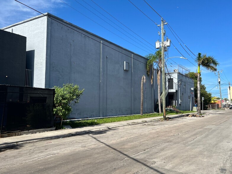 More Photos Of 1501 NW 23rd St, Miami Refrigeration Cold Storage For Lease