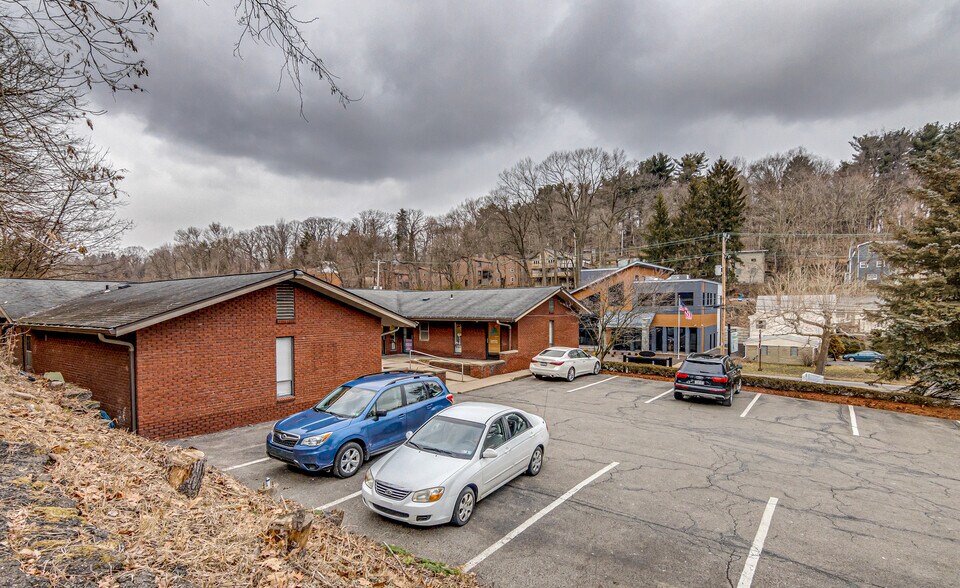 More Photos Of 3439 Babcock Blvd, Pittsburgh Office For Sale