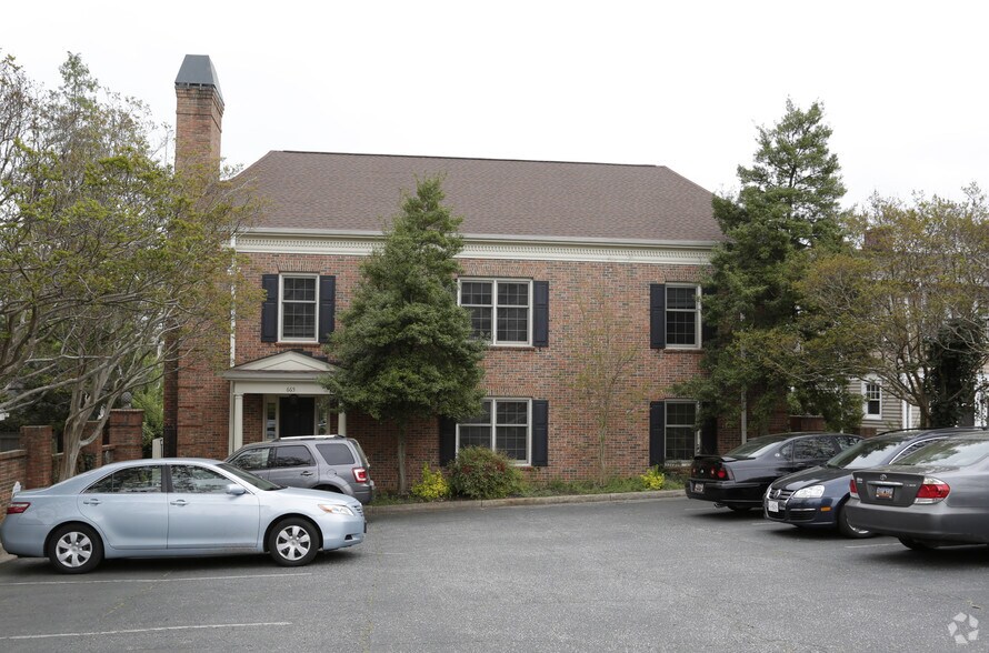 More Photos Of 665 N Academy St, Greenville Office For Lease