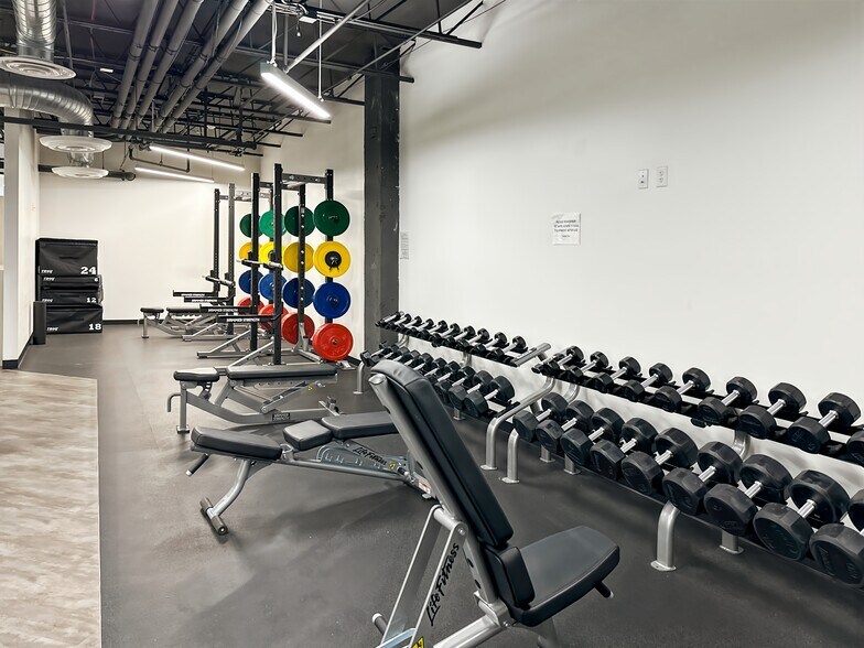 More Photos Of 400 W 48th Ave, Denver Coworking Space