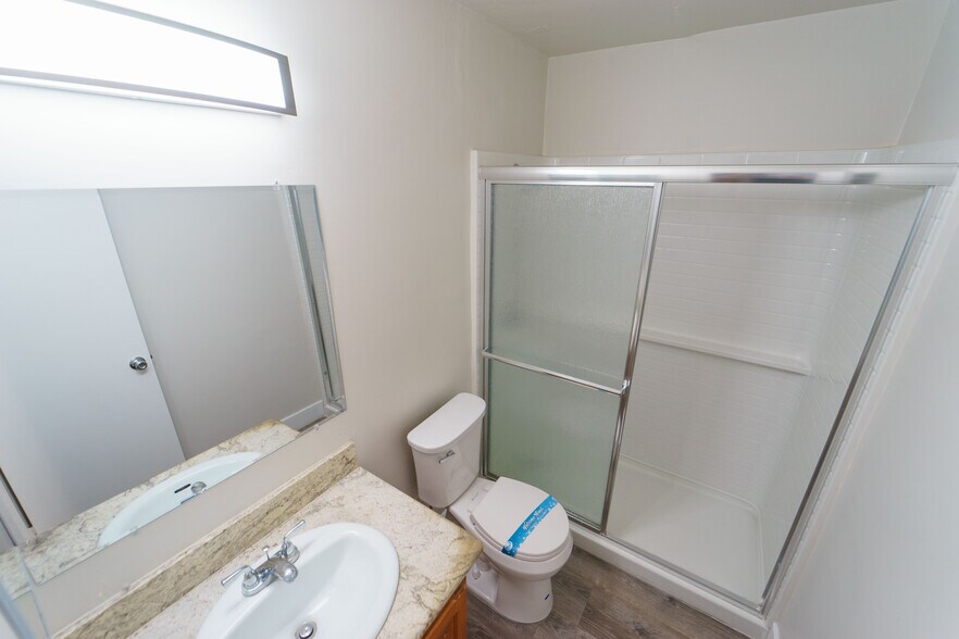 More Photos Of 12430 Oak Knoll Rd, Poway Apartments For Sale