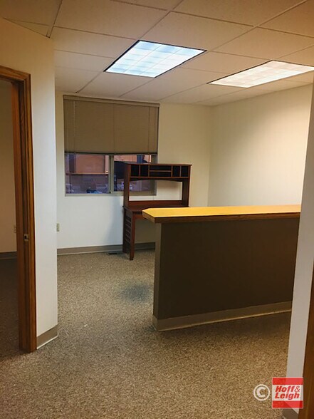 More Photos Of 6645 Delmonico Dr, Colorado Springs Office For Sale