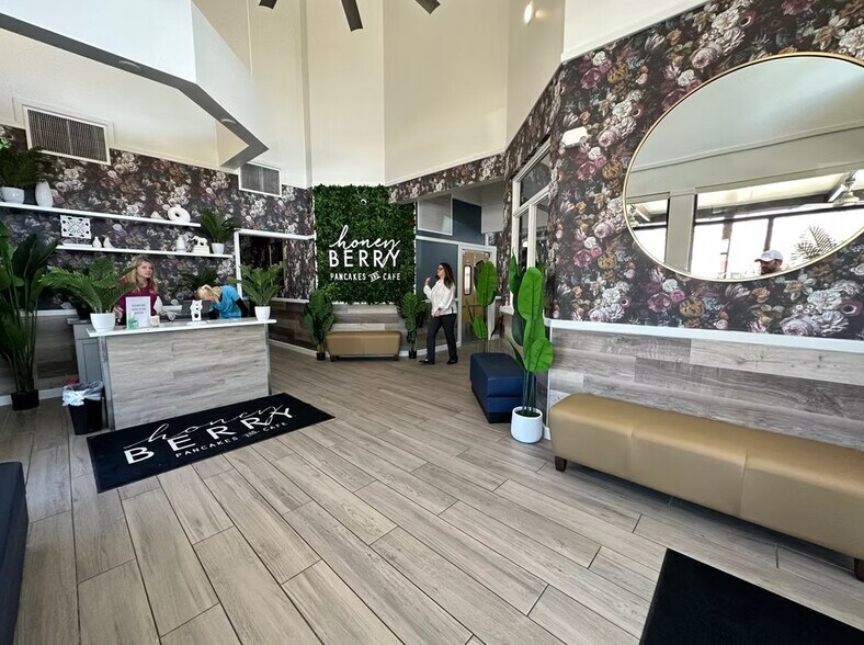 More Photos Of 3020 Justin Rd, Highland Village Restaurant For Sale