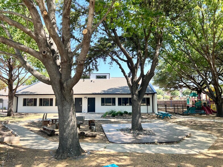 More Photos Of 6912 Ohio Dr, Plano Daycare Center For Sale