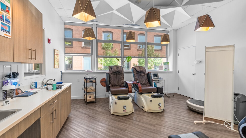 More Photos Of 111 Chestnut St, Providence Office For Lease