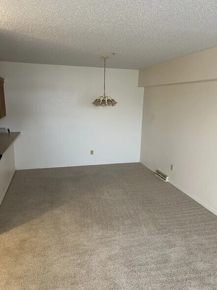 More Photos Of 210 W Center St, Madison Apartments For Sale