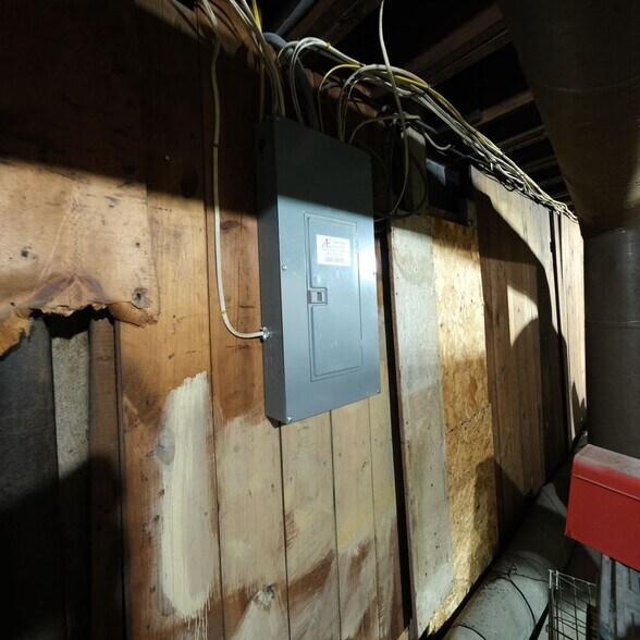 More Photos Of 551 Park Avenue, Cranston Warehouse For Sale