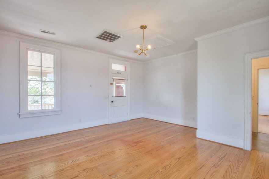 More Photos Of 5294 Main St, Spring Hill Office Residential For Sale