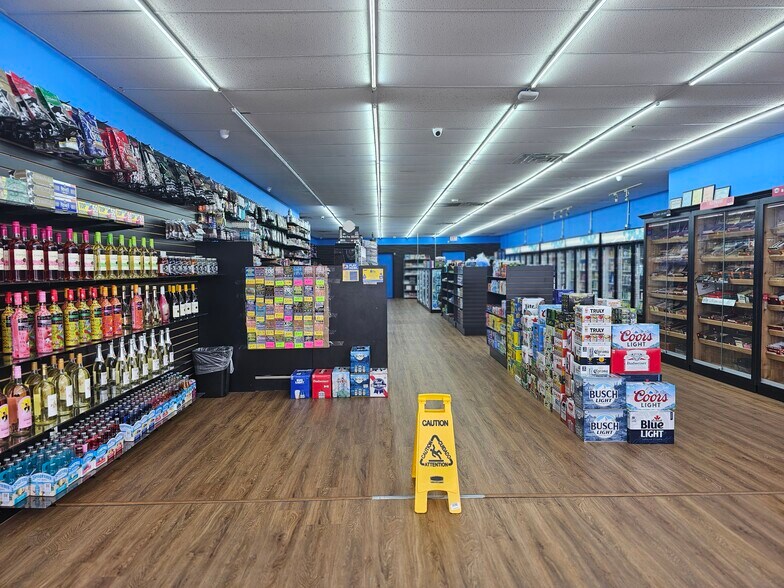 More Photos Of 518 Hooper Rd, Endicott Storefront For Sale