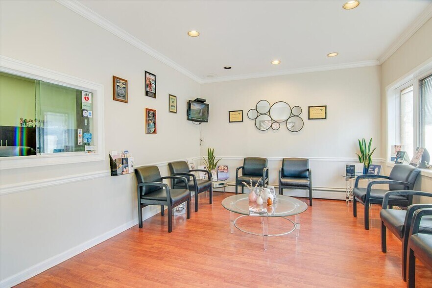 More Photos Of 383 Northfield Rd, West Orange Medical For Sale