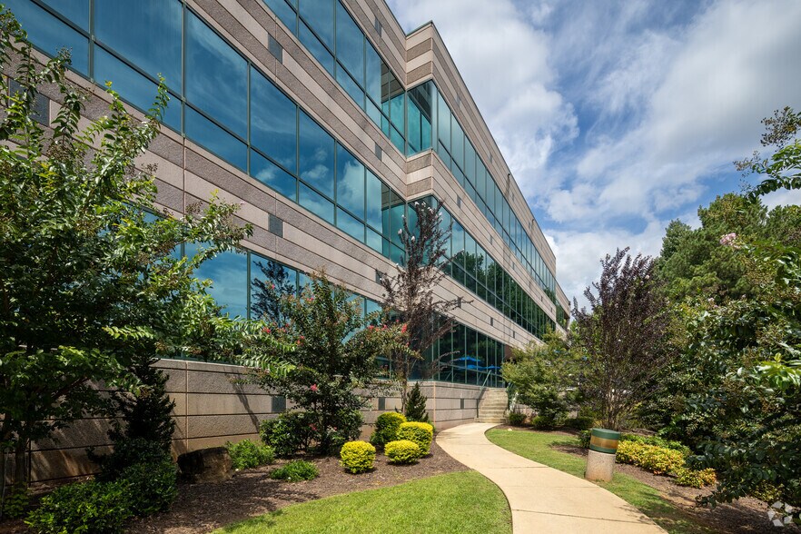 More Photos Of 655 engineering Dr, Peachtree Corners Office For Lease