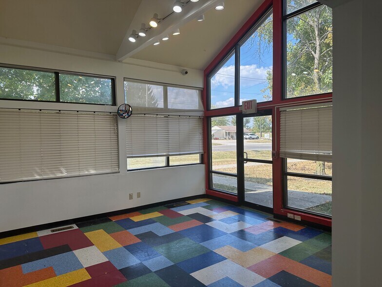 More Photos Of 5720 Avery Rd, Dublin Office For Sale