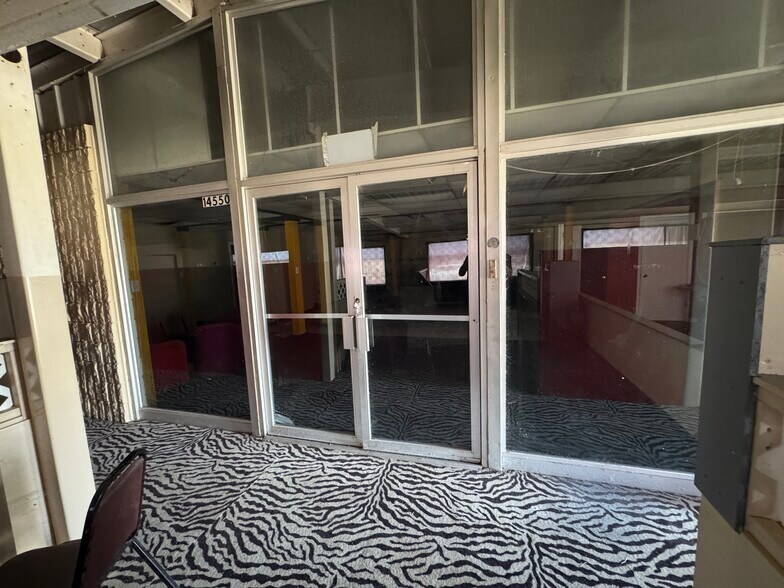 More Photos Of 14550 E Interstate 10, Marion Flex For Sale