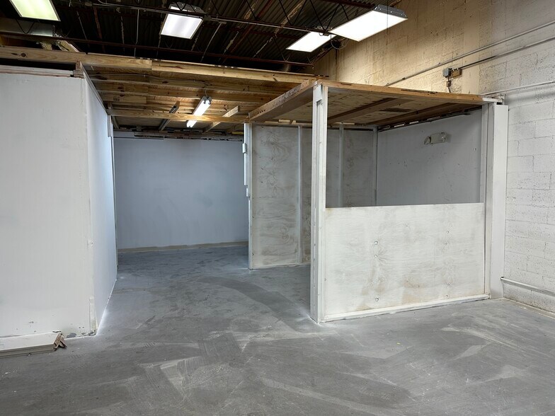 More Photos Of 780-784 NW 57th Ct, Fort Lauderdale Light Manufacturing For Lease