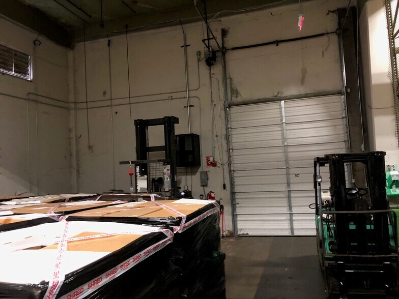 More Photos Of 1961 Base Ave, Springfield Industrial For Sale