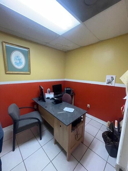 More Photos Of 1918 N 2nd St, Booneville Warehouse For Sale