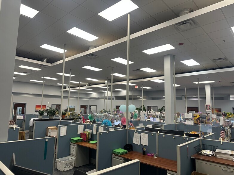 More Photos Of 7053 Rivers Ave, Charleston Office For Sale