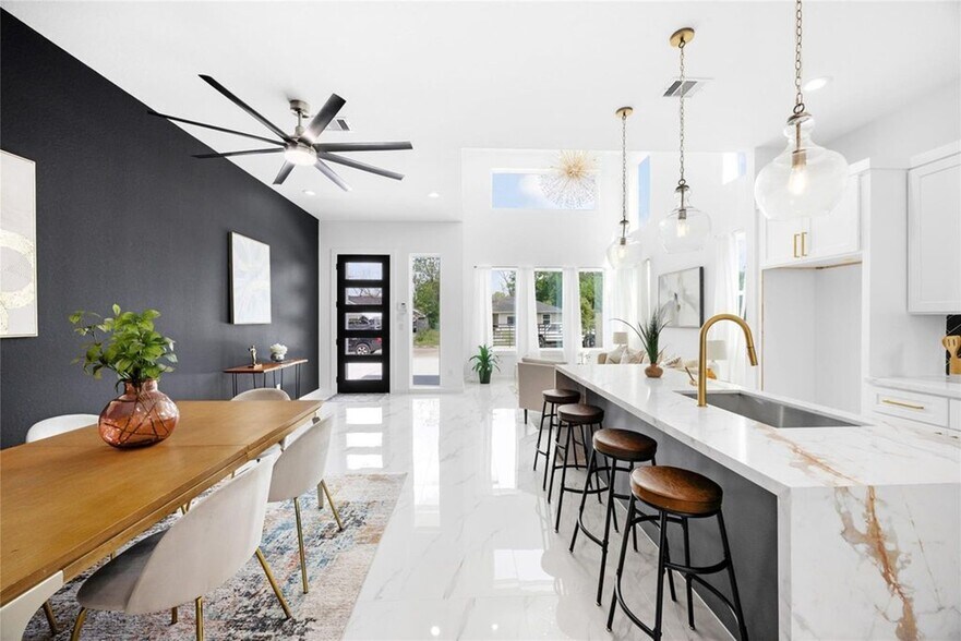 More Photos Of 6314 Crest st, Houston Multifamily For Sale