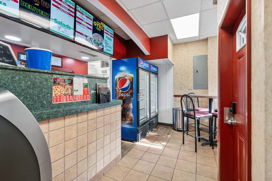 More Photos Of 3527 Washington Ave, Finleyville Freestanding For Sale