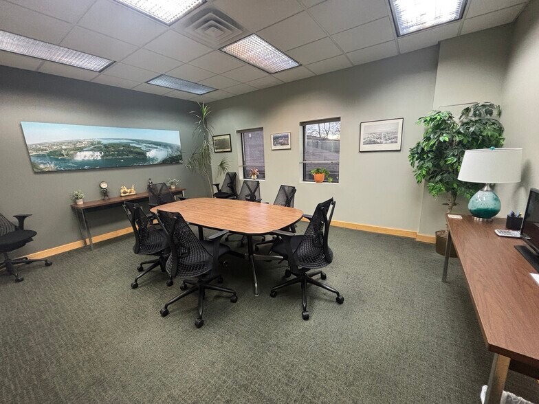 More Photos Of 4600 Main St, Williamsville Medical For Lease