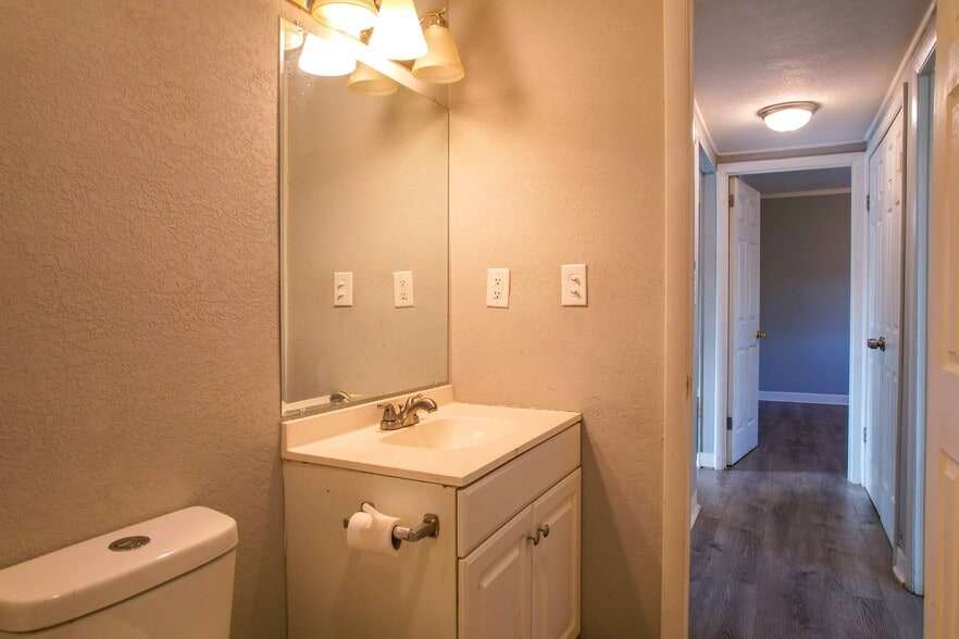 More Photos Of 2465 Benton Young Rd, Cookeville Apartments For Sale
