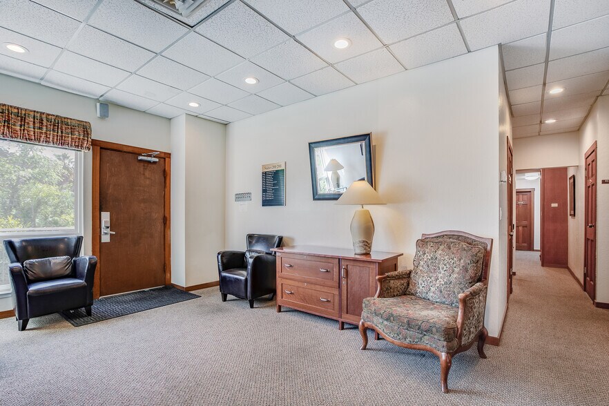 More Photos Of 700 E St, San Rafael Loft Creative Space For Sale