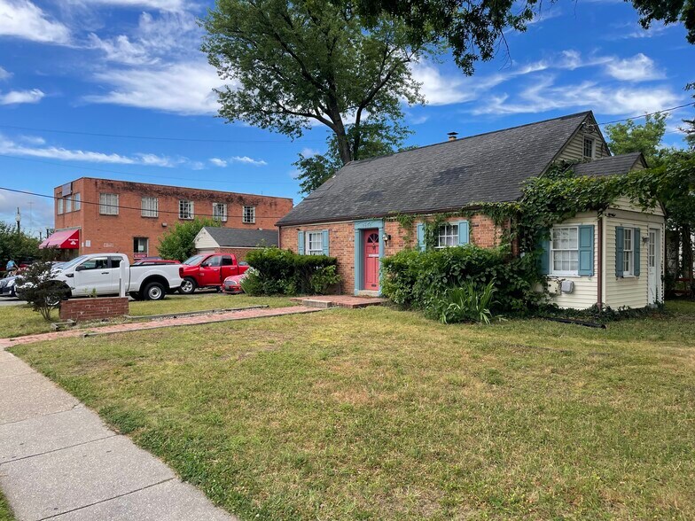 More Photos Of 3430 Hamilton St, Hyattsville Office For Lease