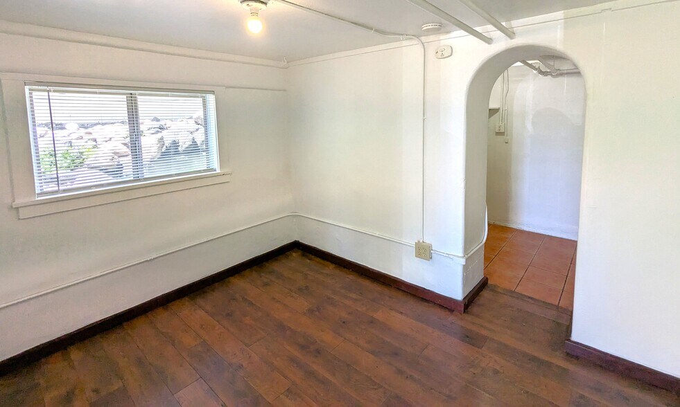 More Photos Of 46 W 10th St, Reno Apartments For Sale