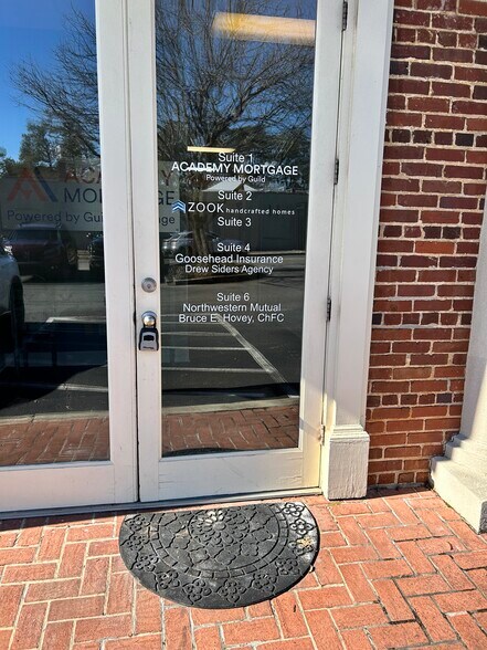 More Photos Of 108 Laurens St NW, Aiken Coworking Space
